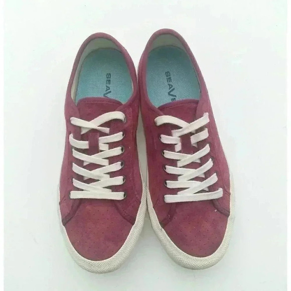 SeaVees Women's Red Canvas Standard Monterey Sneaker- Size: 6 - Picture 2 of 9